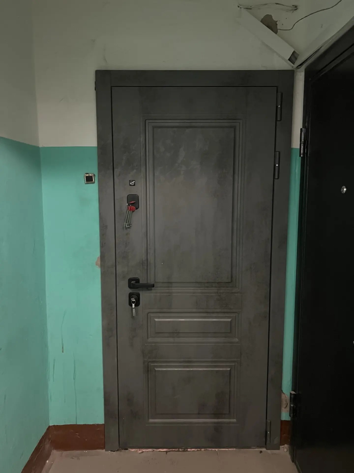 Установка двери Door Strong — работа 6